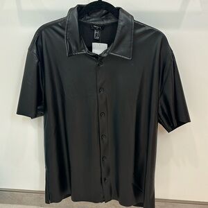 Forever 21 Mens apparel, woven top/ shirt/ black